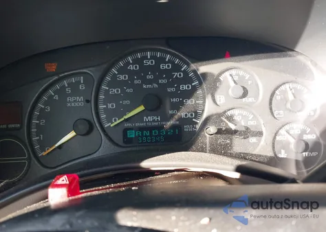 2001 Chevrolet Silverado 1500 Lt z USA, uszkodzony, nr VIN 2GCEC19T611177318